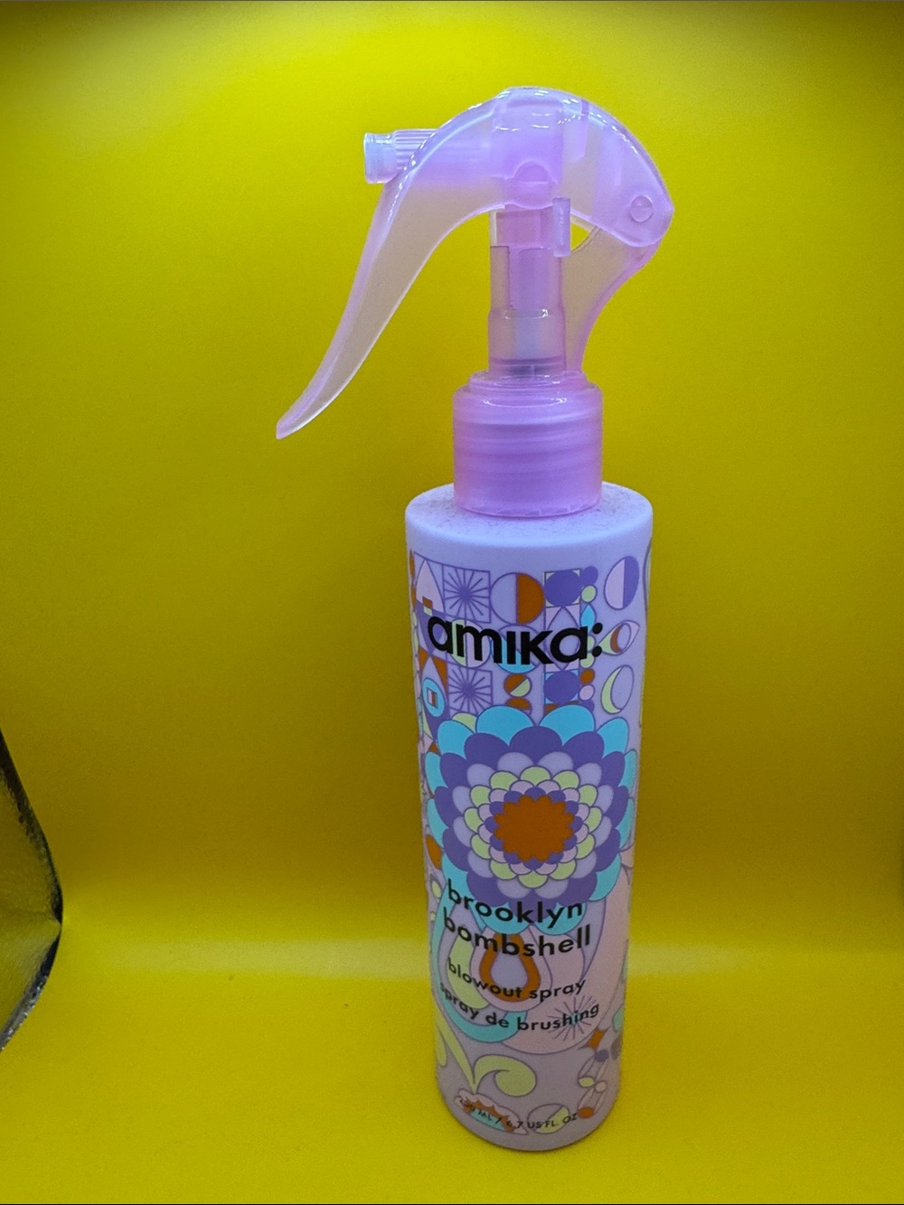 amika Brooklyn bombshell blowout spray 6.7 FL. OZ